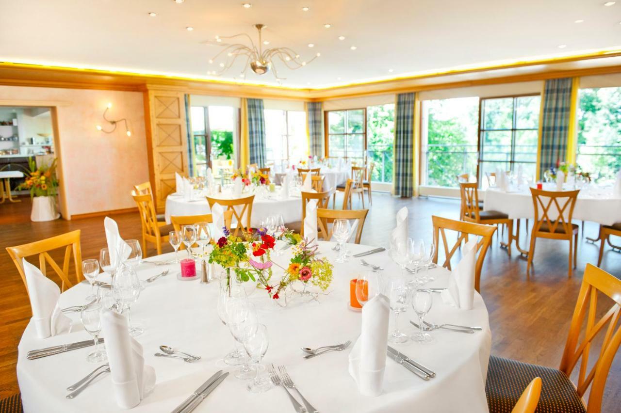 Hotel Gasthof Raab Schwabach Bagian luar foto