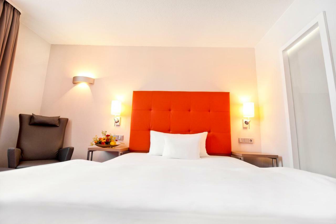 Hotel Gasthof Raab Schwabach Bagian luar foto
